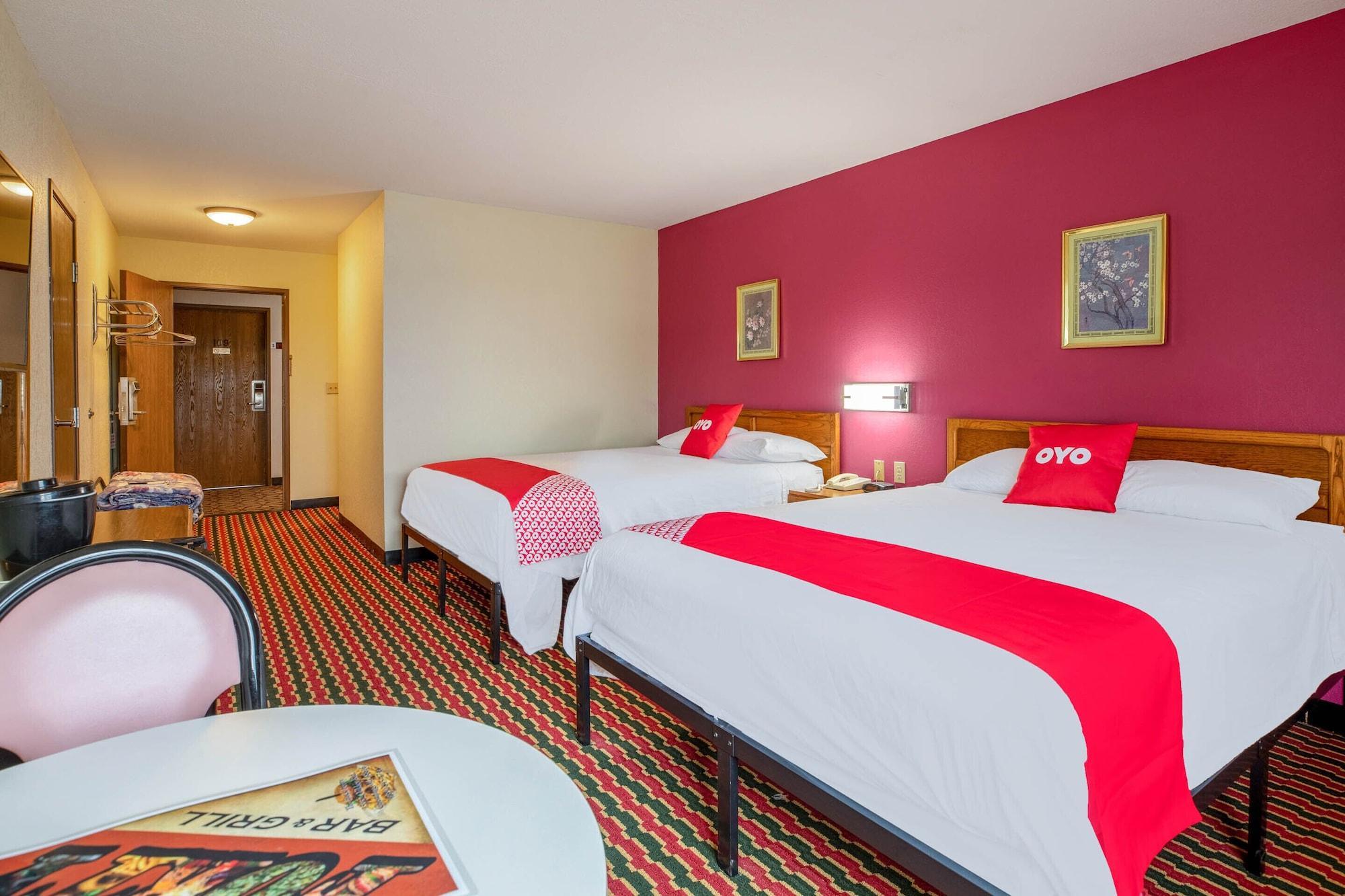 Oyo Hotel Chesaning Route 52 & Hwy 57 Exterior foto